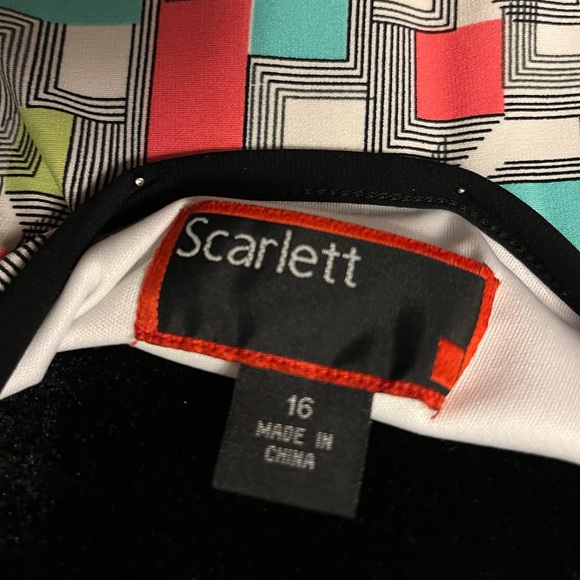 SCARLETT SASSY BLACK PINK & MULTICOLOR GEOMETRIC DESIGN SLEEVELESS MAXI DRESS - Picture 8 of 8